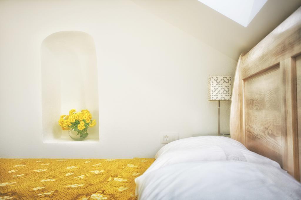 Apartments Barizon Lustica Bagian luar foto